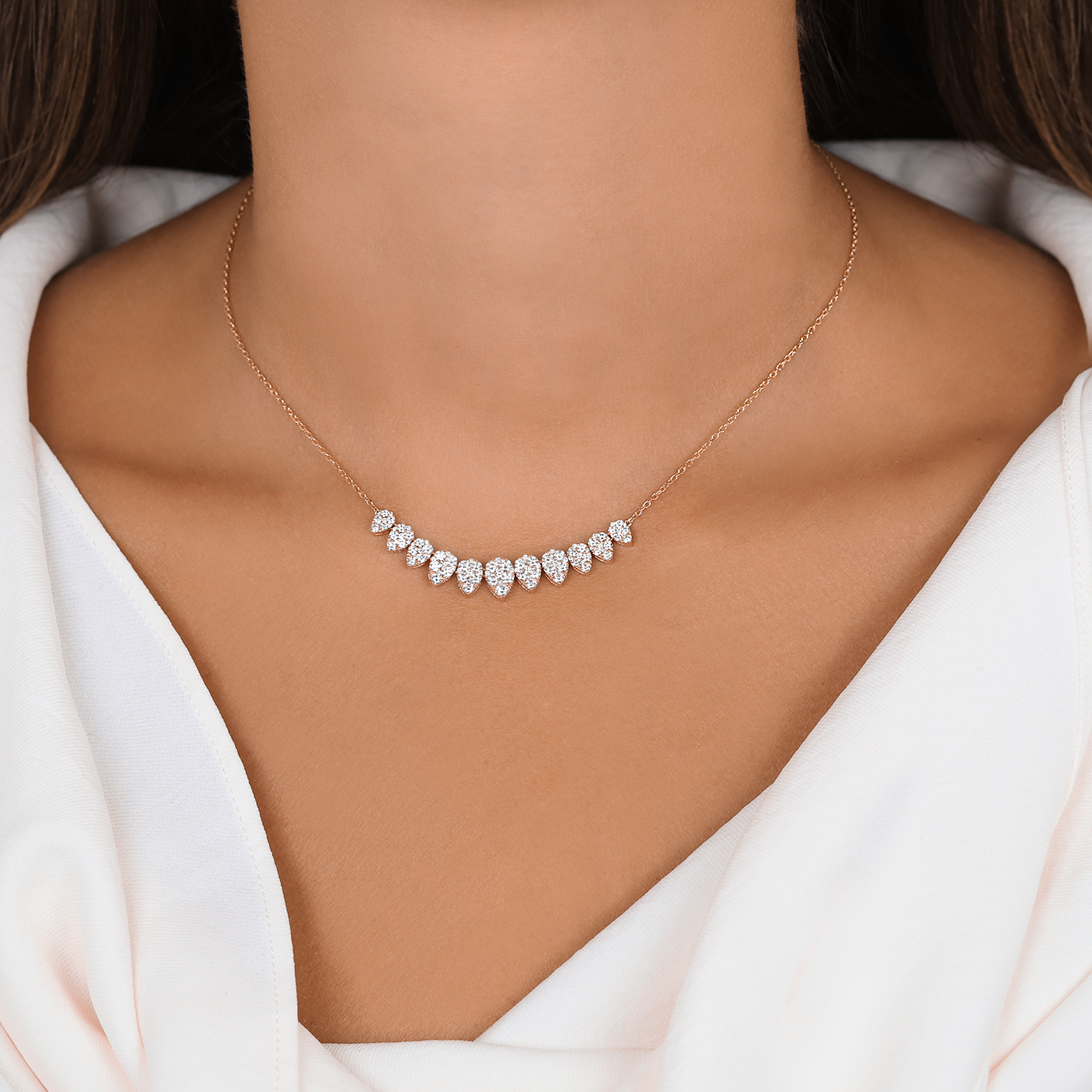 STELLAROSA NECKLACE