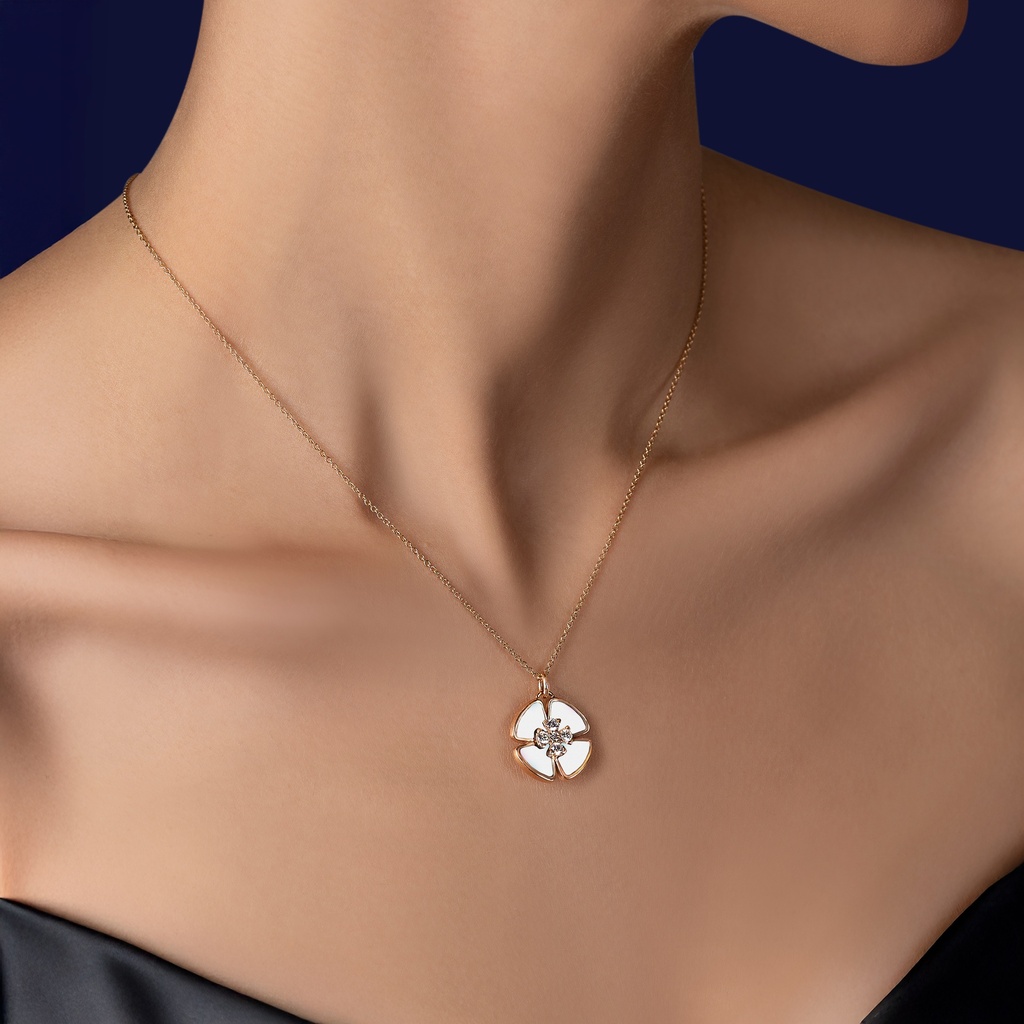 EVERBLOOM PENDANT (Medium Size)