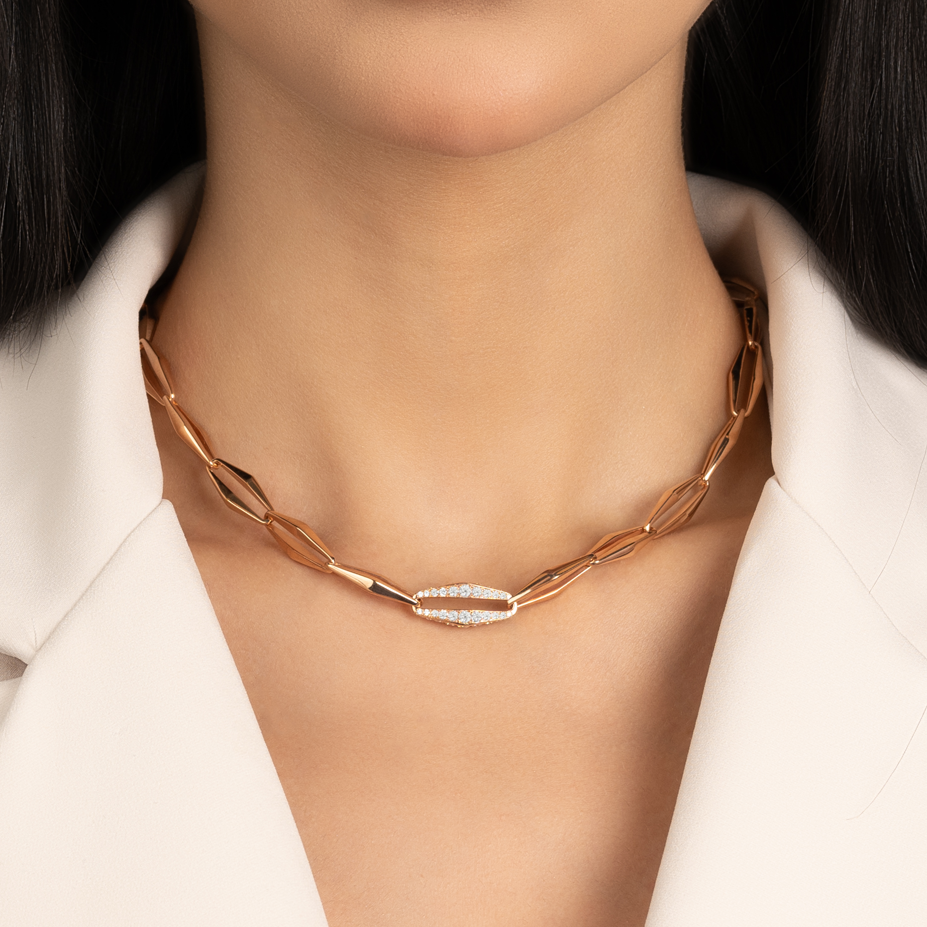 ETERNI NECKLACE