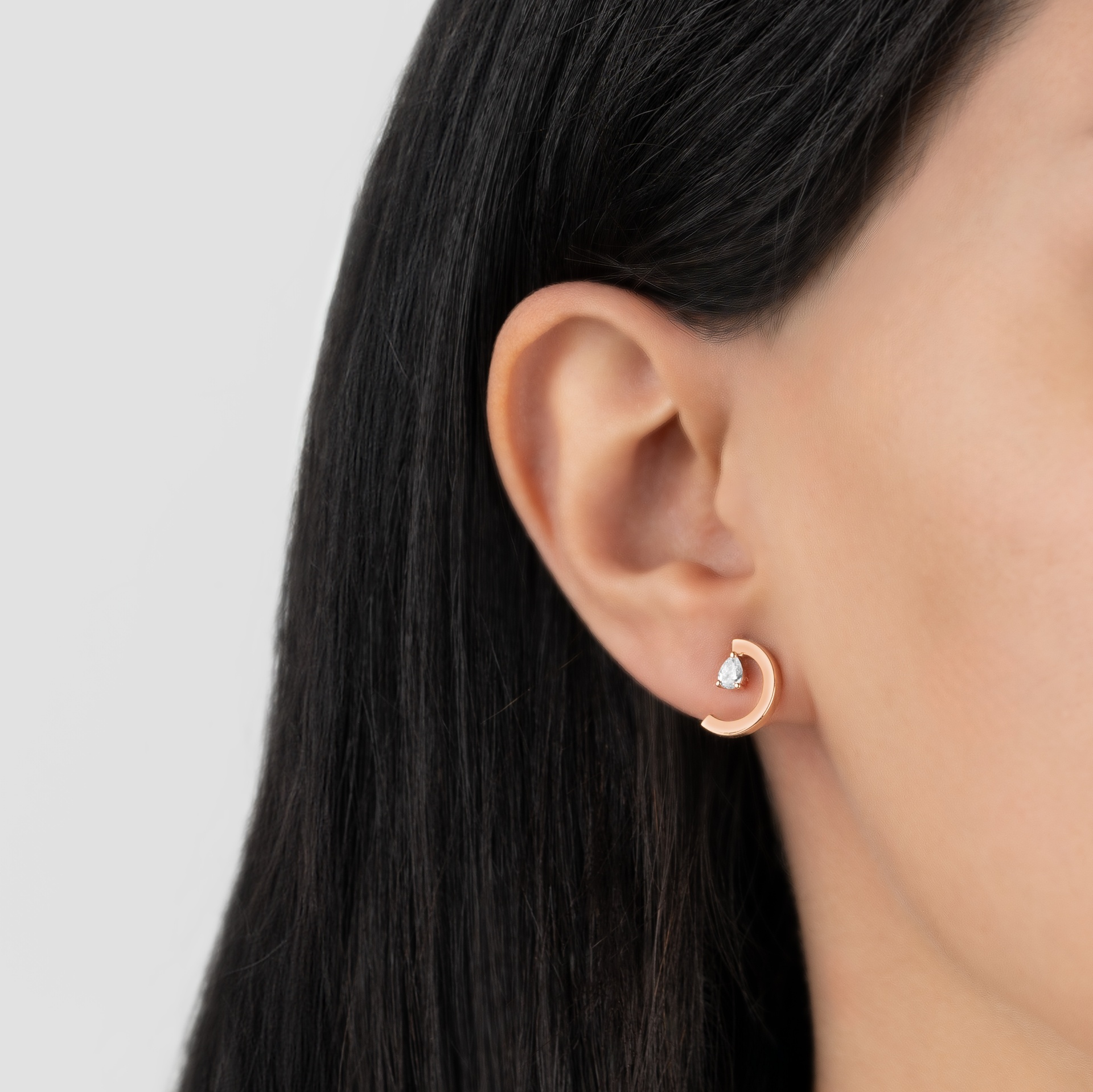 LUSSO EARRING