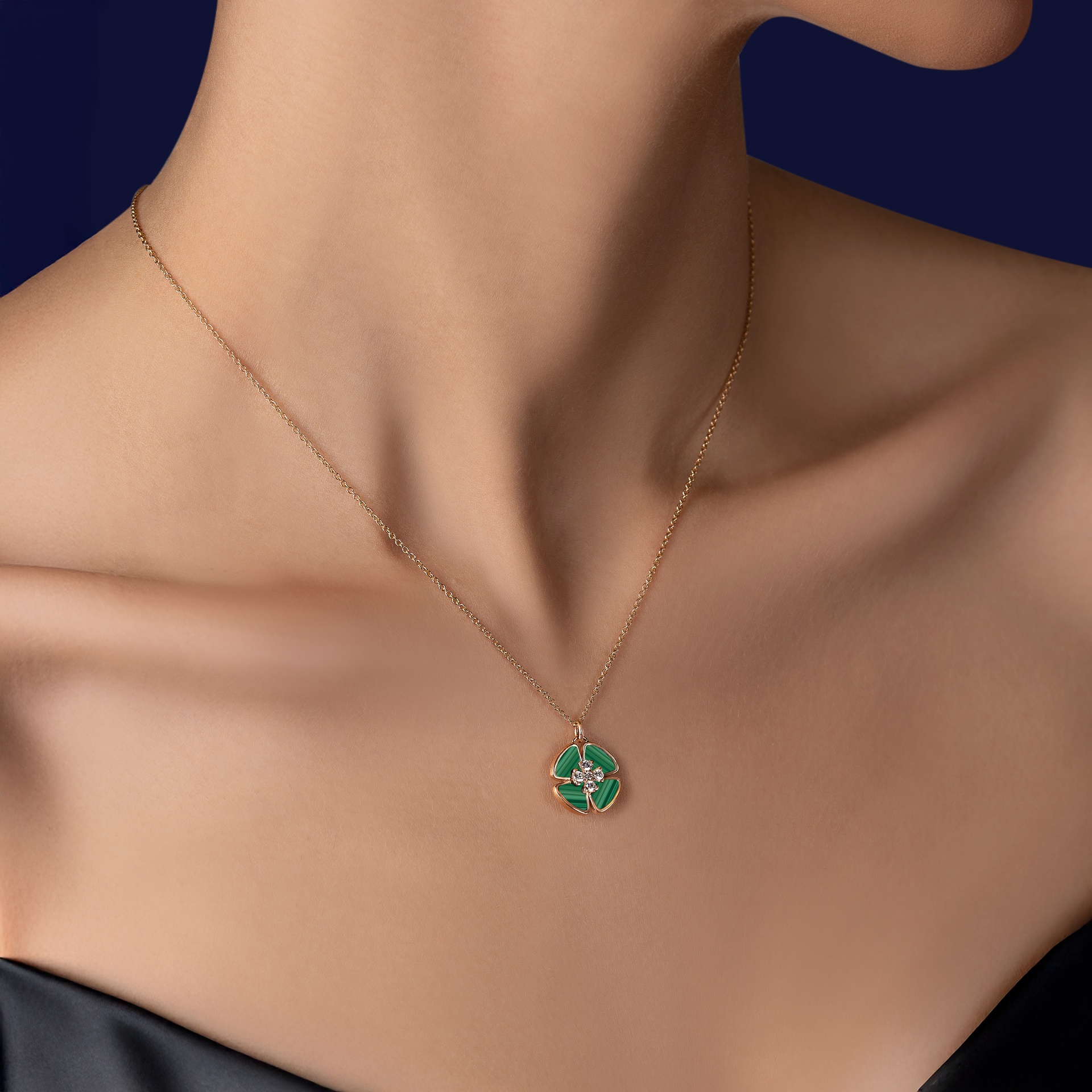 EVERBLOOM PENDANT (Small Size)
