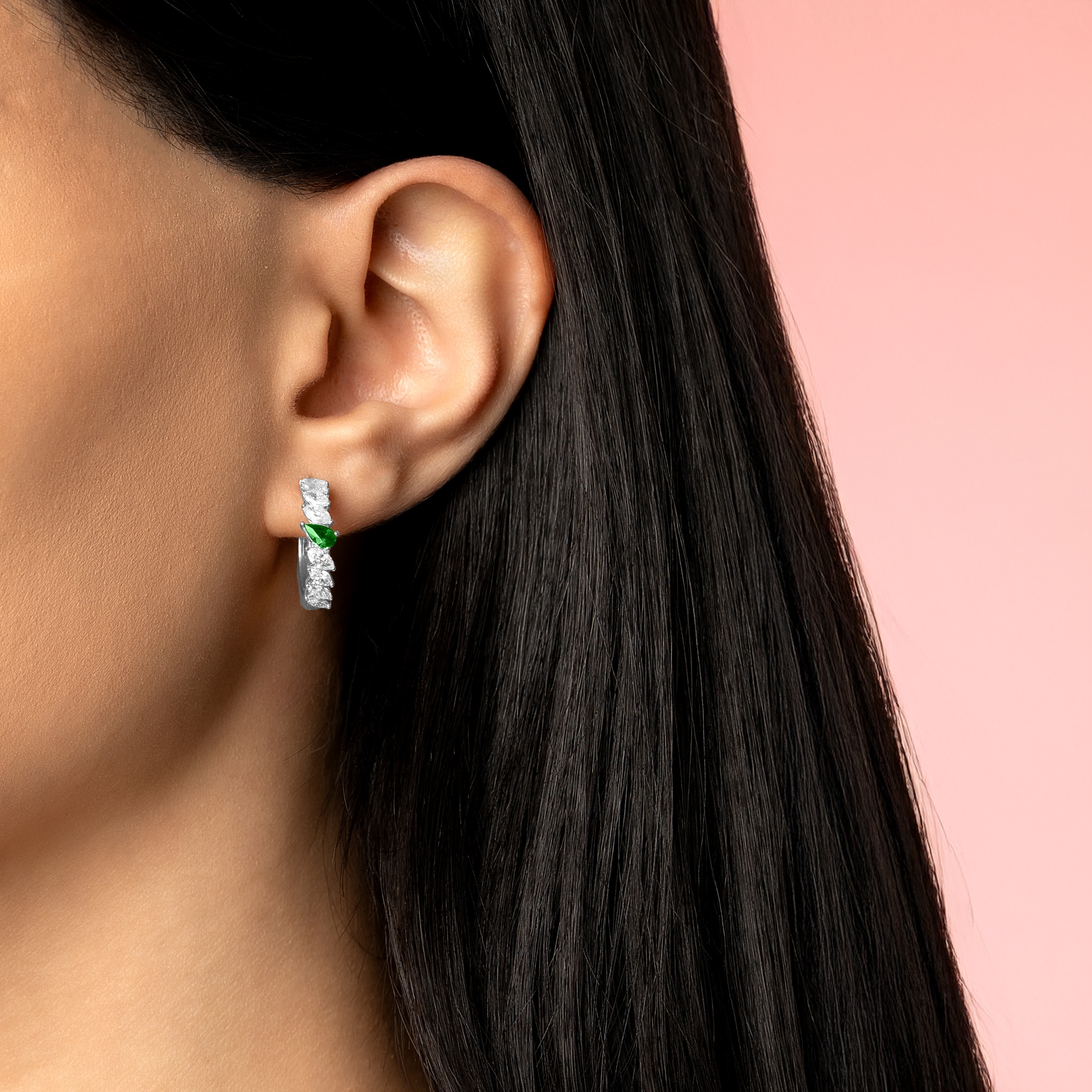 HIGH JEWELRY EARRING
