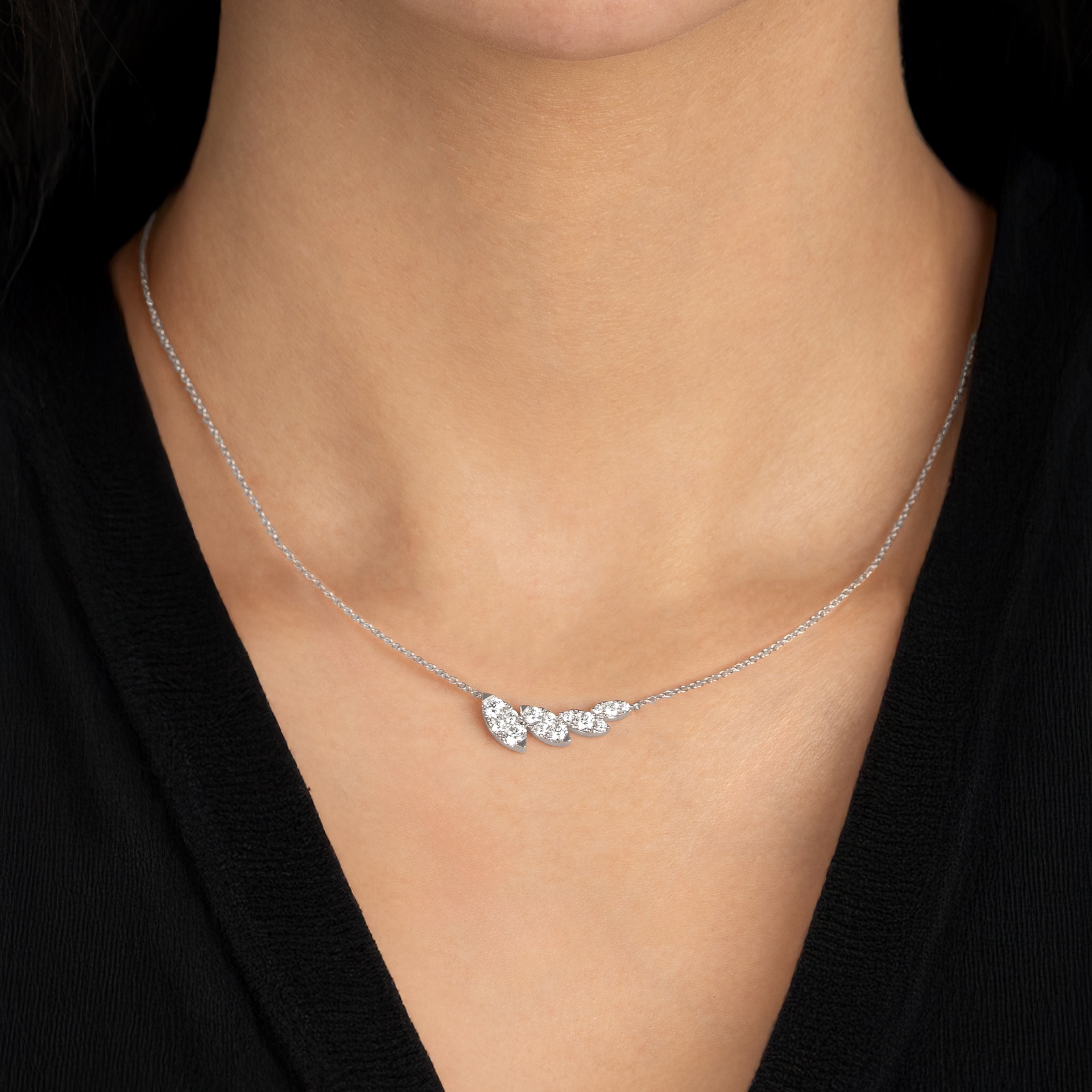 STELLAROSA PENDANT