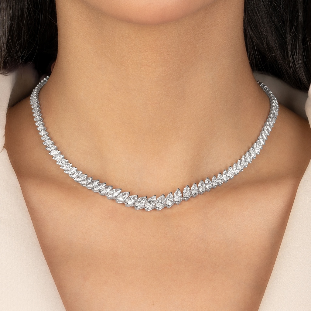 HIGH JEWELRY NECKLACE