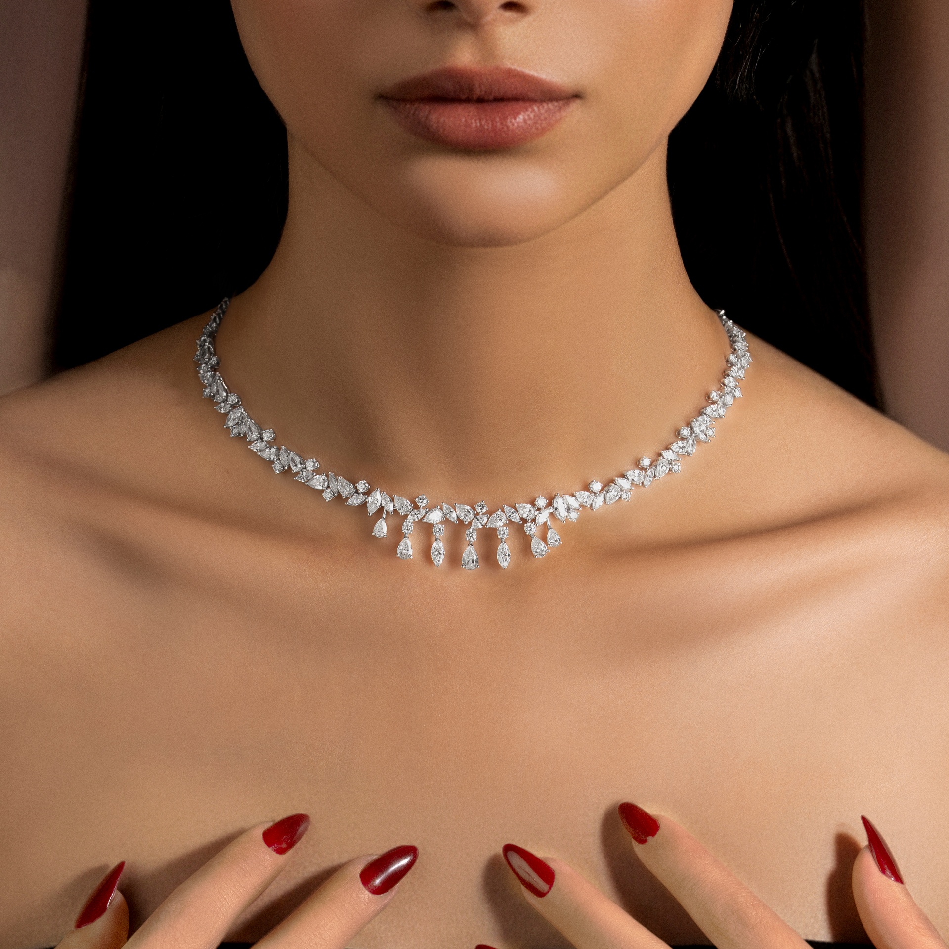 HIGH JEWELRY NECKLACE