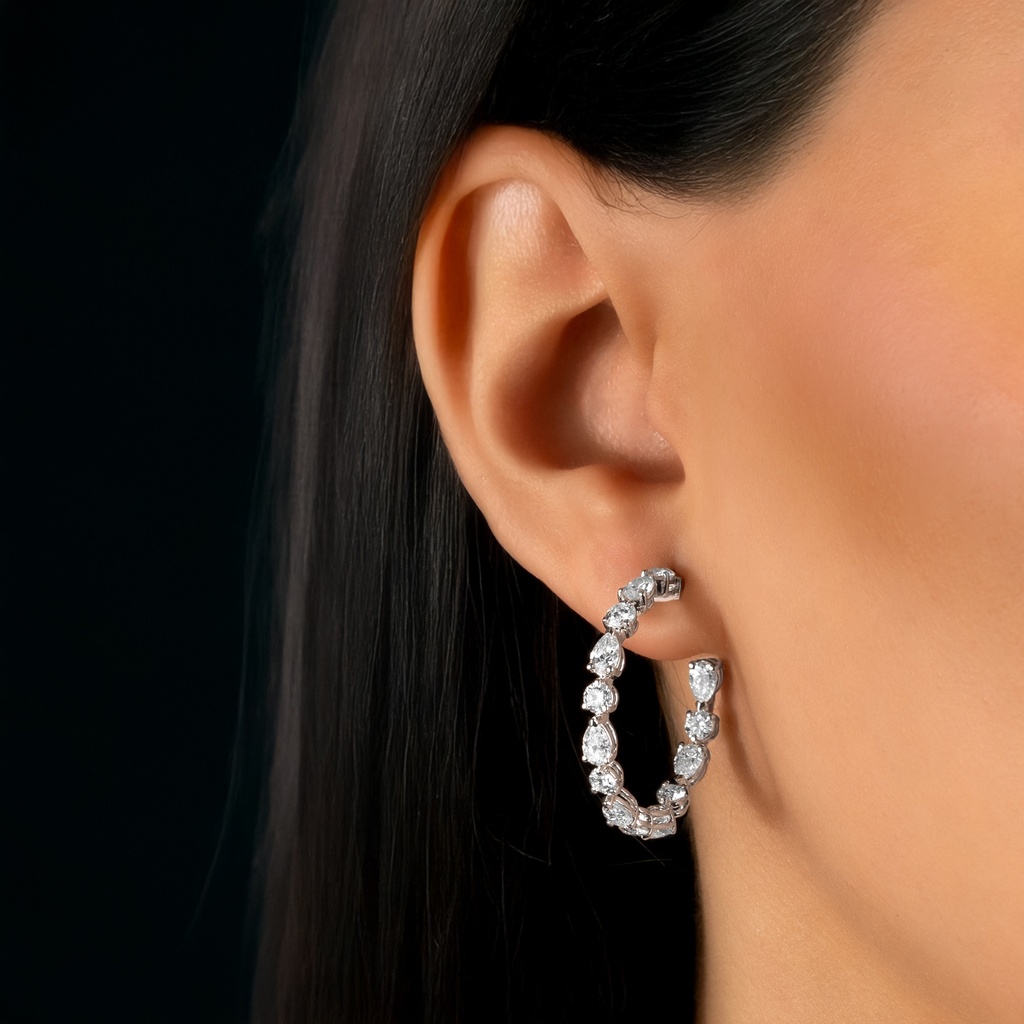 HIGH JEWELRY EARRING