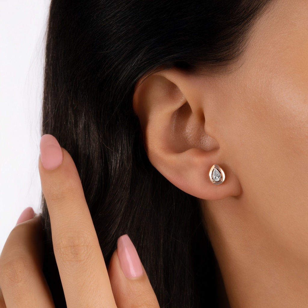 LUSSO EARRING