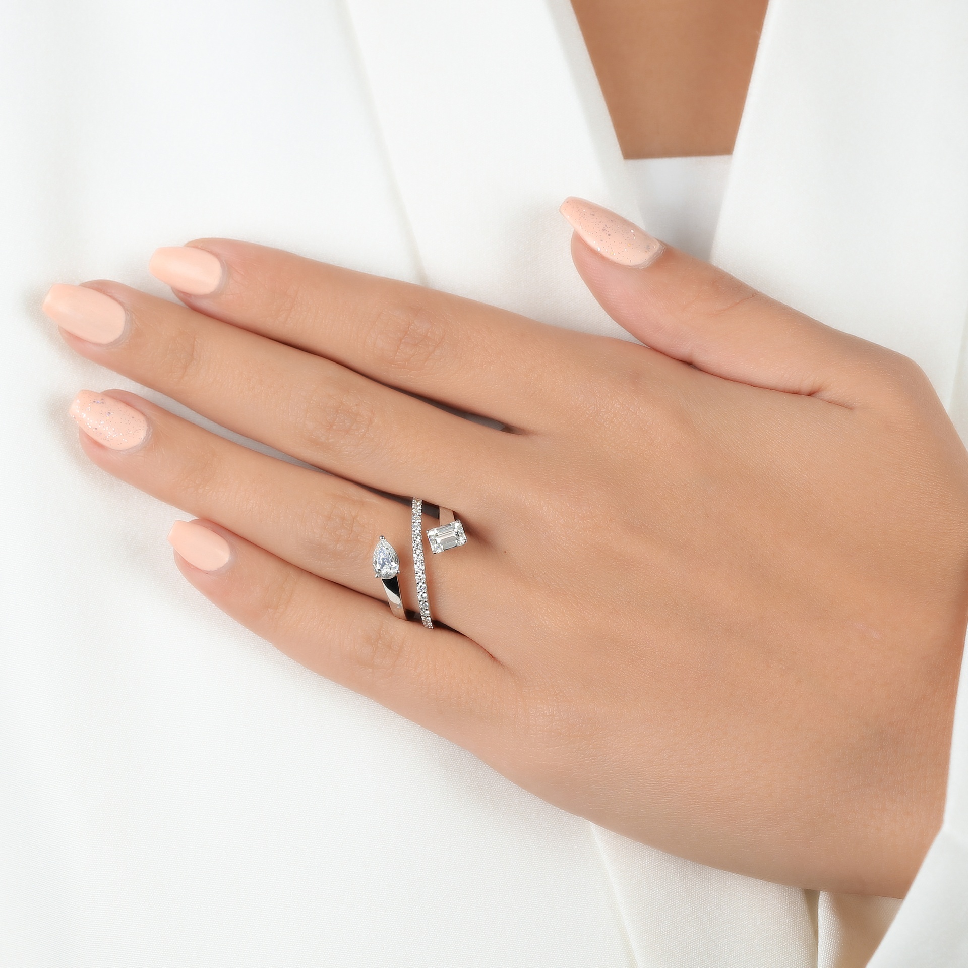 HIGH JEWELRY RING