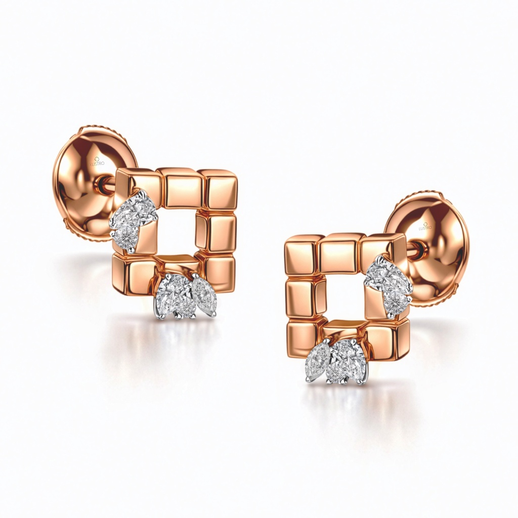 LUST EARRING