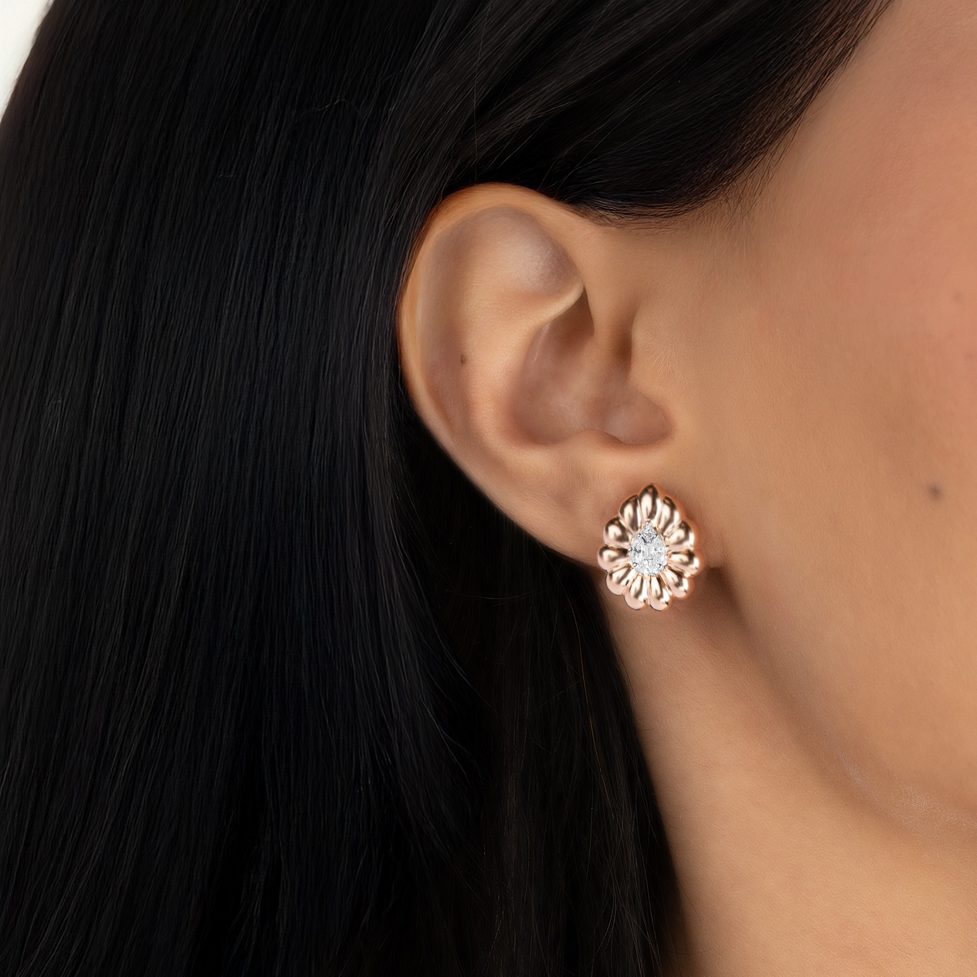 SERA EARRING