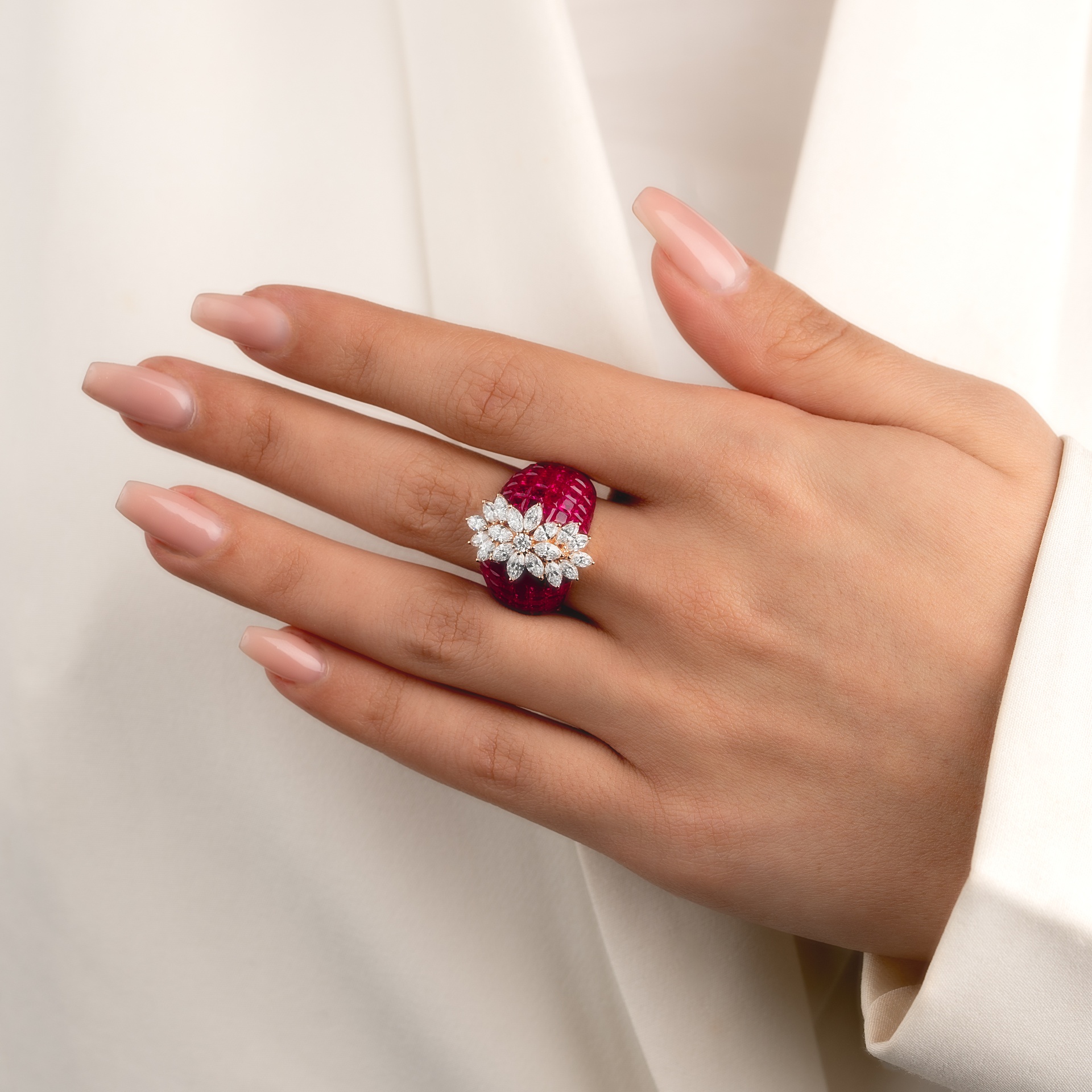 HIGH JEWELRY RING